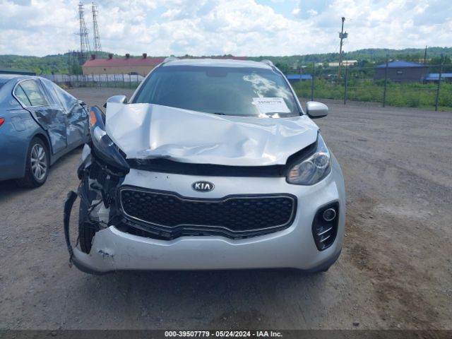 KNDPMCAC5J7446439 KIA Sportage Lx