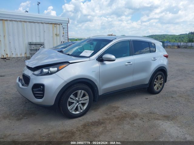 KNDPMCAC5J7446439 KIA Sportage Lx