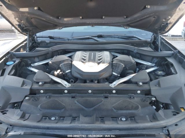 2021 BMW X7 5UXCX6C07M9F88585 Photo 9