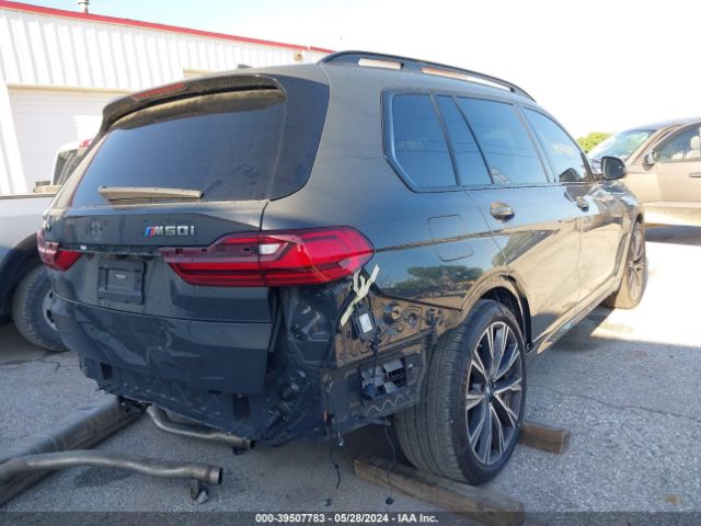 2021 BMW X7 5UXCX6C07M9F88585 Photo 3