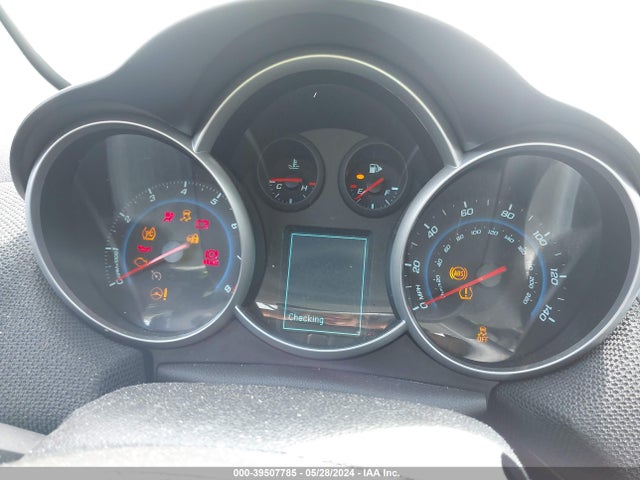 1G1PC5SBXE7219279 Chevrolet Cruze 1lt Auto