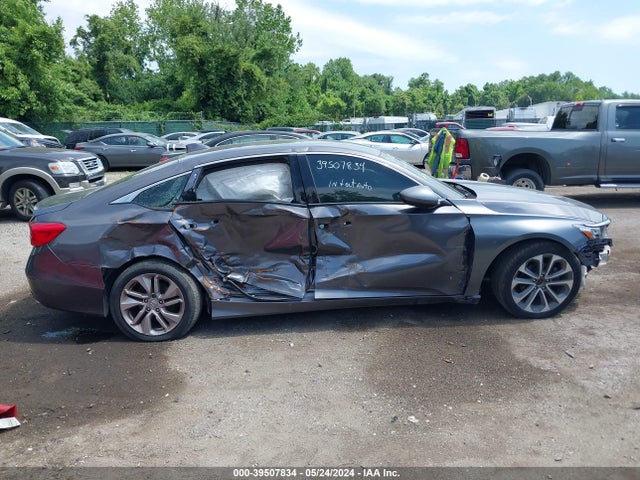 Honda ACCORD LX 2018 1HGCV1F16JA165827 Image 14