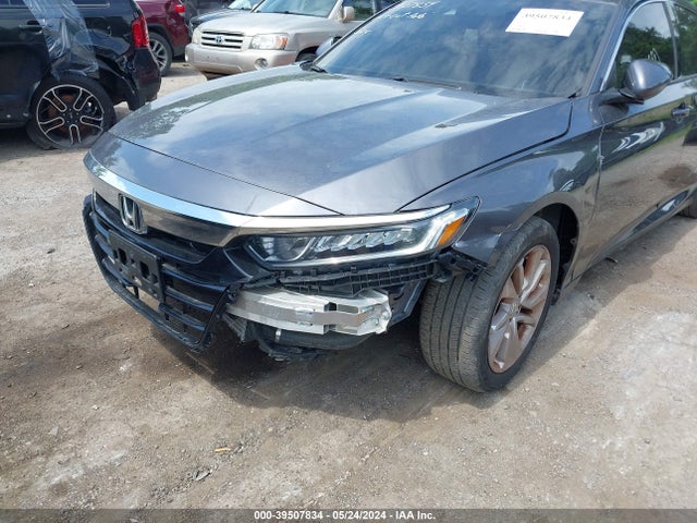 Honda ACCORD LX 2018 1HGCV1F16JA165827 Image 19