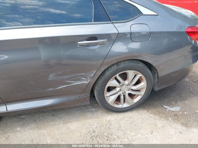 Honda ACCORD LX 2018 1HGCV1F16JA165827 Image 21