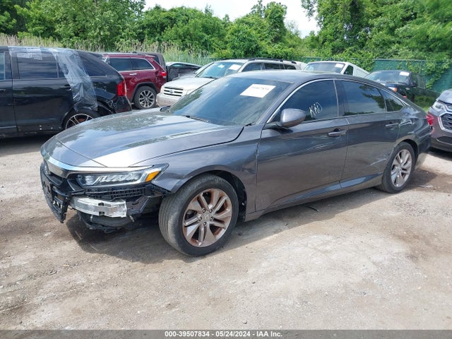 Honda ACCORD LX 2018 1HGCV1F16JA165827 Image 2