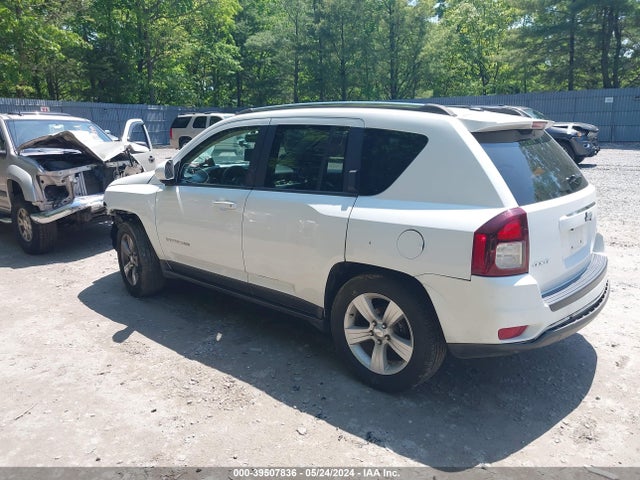 Jeep Compass Latitude 2014 1C4NJDEB6ED846055 Image 3
