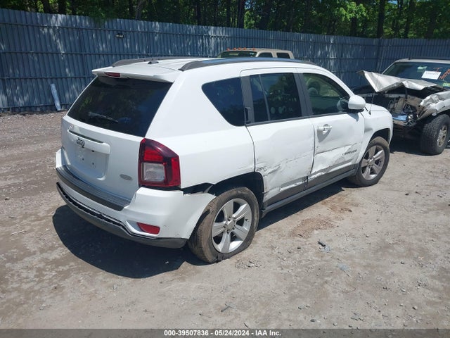 Jeep Compass Latitude 2014 1C4NJDEB6ED846055 Image 4