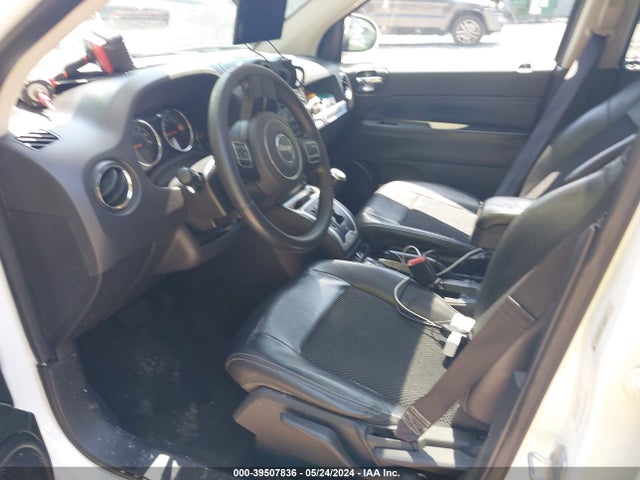 Jeep Compass Latitude 2014 1C4NJDEB6ED846055 Image 5