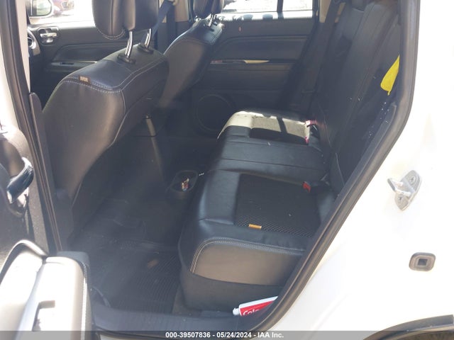 Jeep Compass Latitude 2014 1C4NJDEB6ED846055 Image 8