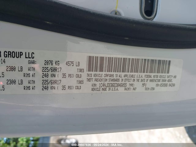 Jeep Compass Latitude 2014 1C4NJDEB6ED846055 Image 9