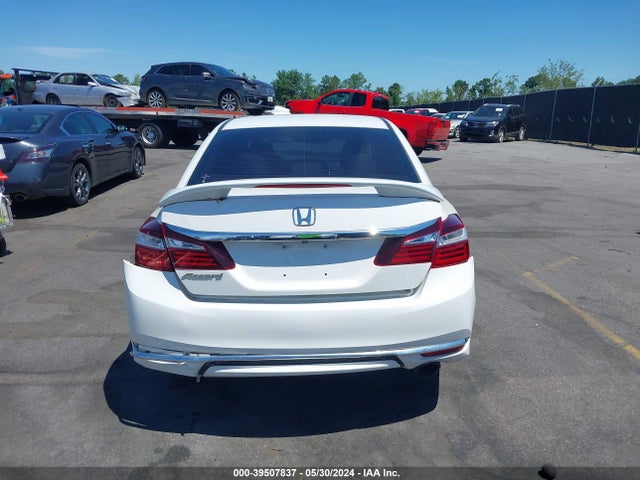 Honda ACCORD LX 2017 1HGCR2F36HA190958 Image 16