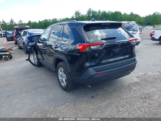 Toyota Rav4 Xle 2021 2T3P1RFV5MC192439 Image 3