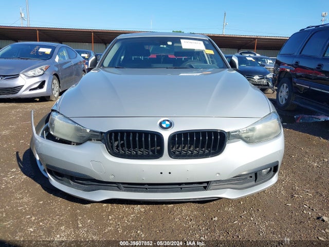 WBA8E5G54GNU19966 BMW 320i Xdrive