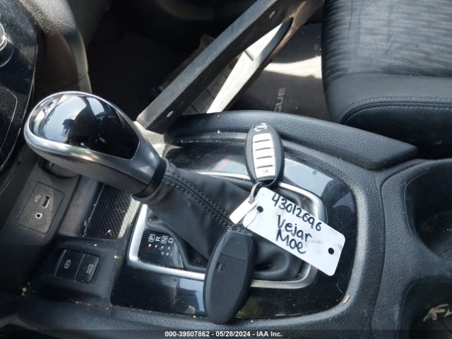 JN8AT2MTXKW269056 Nissan ROGUE SV