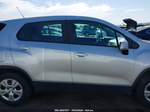 Chevrolet TRAX LS 2017 KL7CJKSB0HB231725 Image 12