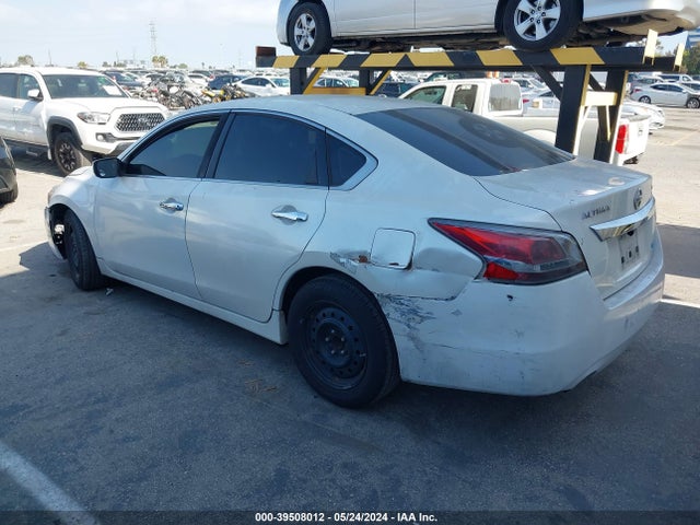 Nissan Altima 2.5 S 2014 1N4AL3AP4EC130223 Image 3