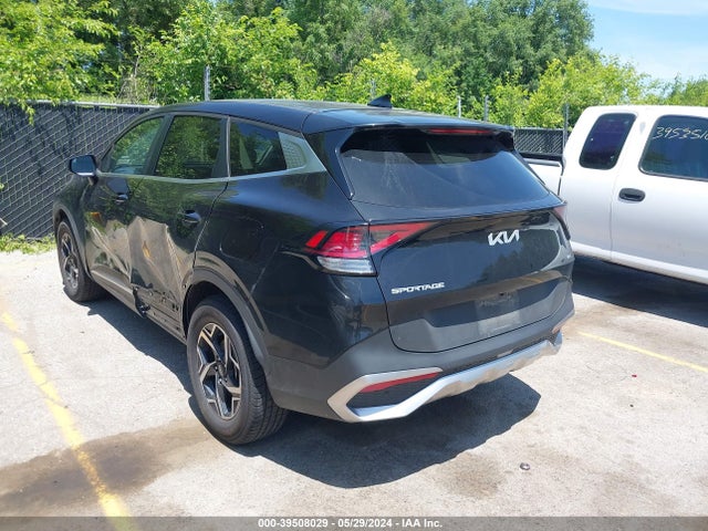 KIA Sportage Lx 2023 KNDPUCAF3P7108587 Image 3