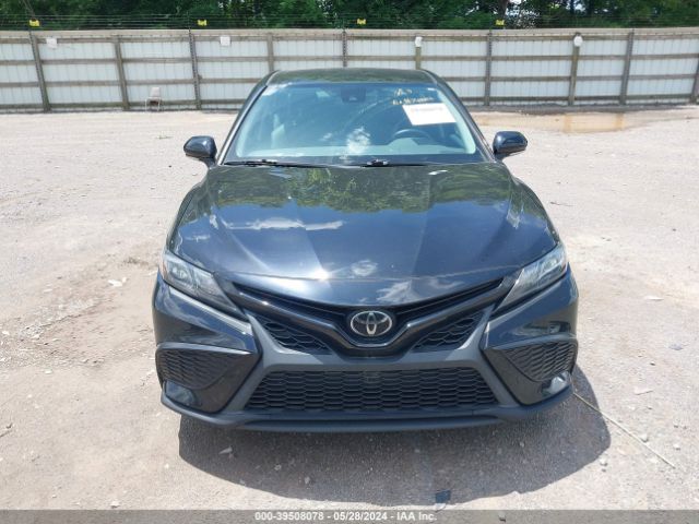 4T1T11AK2NU061944 Toyota Camry Se Nightshade Edition