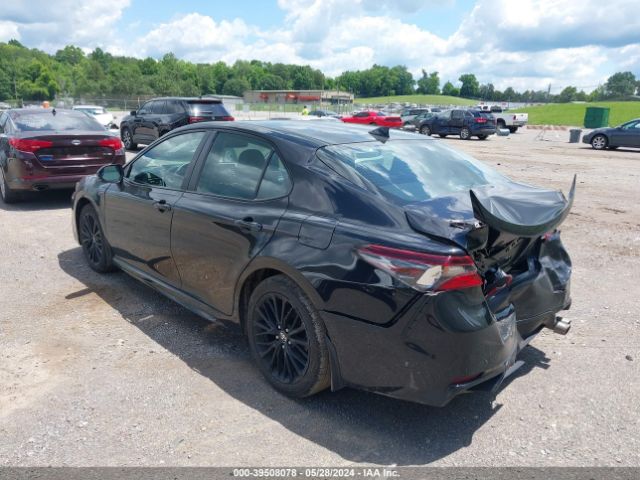 4T1T11AK2NU061944 Toyota Camry Se Nightshade Edition