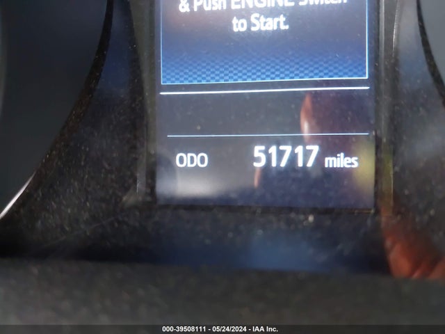 Toyota C-HR XLE 2019 JTNKHMBX2K1051785 Image 16