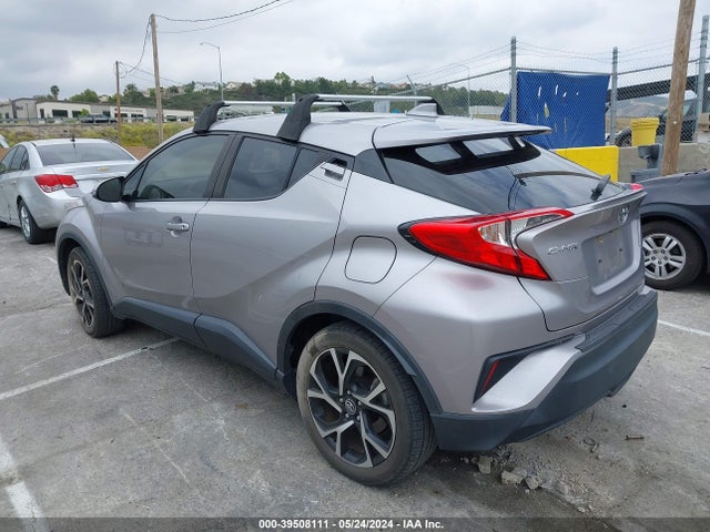 Toyota C-HR XLE 2019 JTNKHMBX2K1051785 Image 3