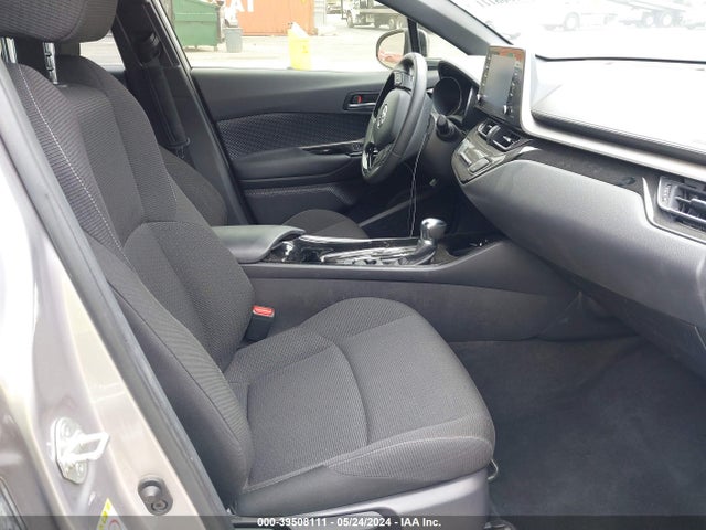 Toyota C-HR XLE 2019 JTNKHMBX2K1051785 Image 5