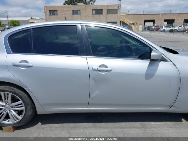 JN1CV6AP4FM503029 Infiniti Q40