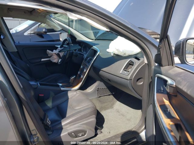 YV440MDU4H2042528 Volvo Xc60 T5 Inscription