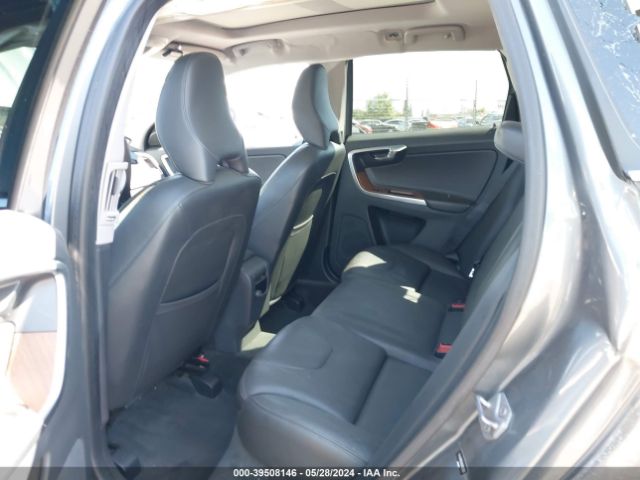 YV440MDU4H2042528 Volvo Xc60 T5 Inscription
