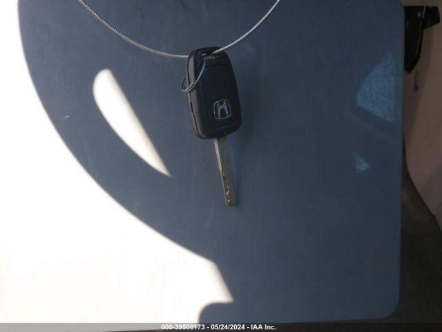 5J6RM3H39EL015415 Honda CR-V LX