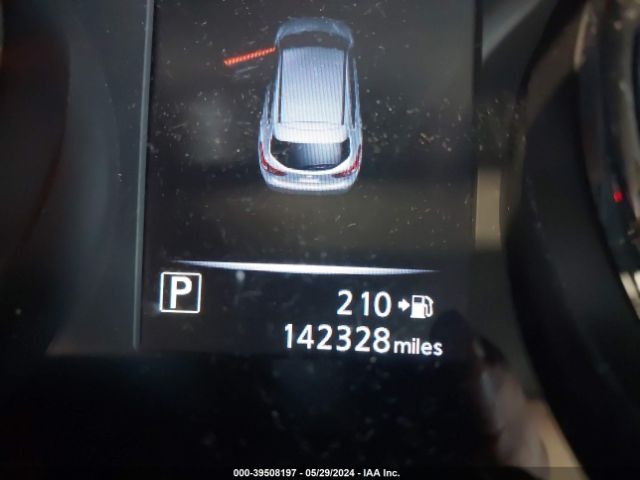 JN1BJ1CR2JW252792 Nissan Rogue Sport Sv