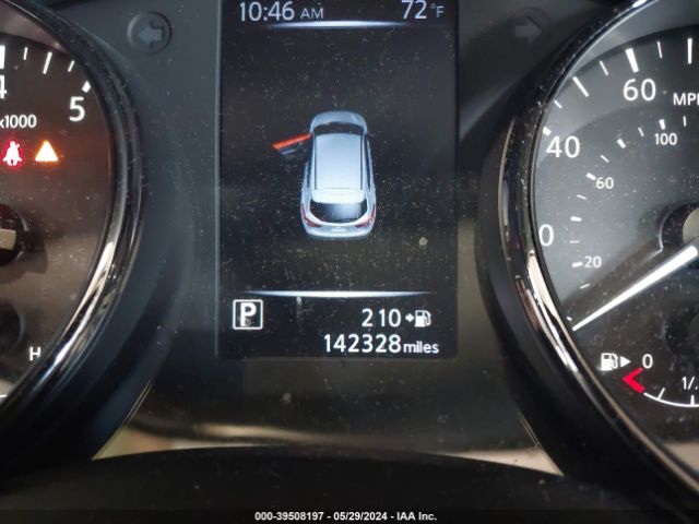 JN1BJ1CR2JW252792 Nissan Rogue Sport Sv