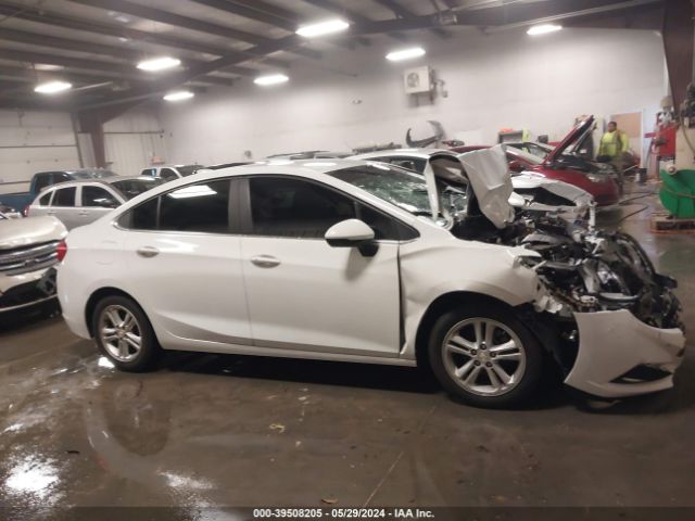 1G1BE5SM6J7143530 Chevrolet Cruze Lt Auto