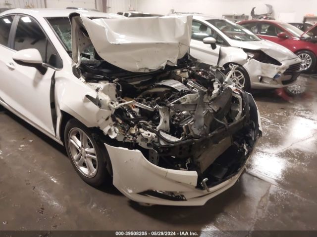 1G1BE5SM6J7143530 Chevrolet Cruze Lt Auto