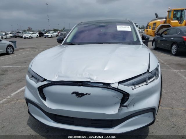 3FMTK3RM4NMA28009 Ford Mustang Mach-e Premium