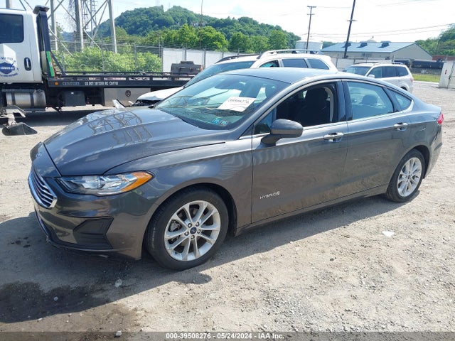 Ford Fusion Hybrid Se 2019 3FA6P0LU6KR165242 Image 2