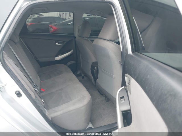 Toyota Prius Two 2015 JTDKN3DU2F0468930 Image 8