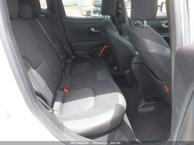 ZACCJBCT9FPB79847 Jeep Renegade Trailhawk