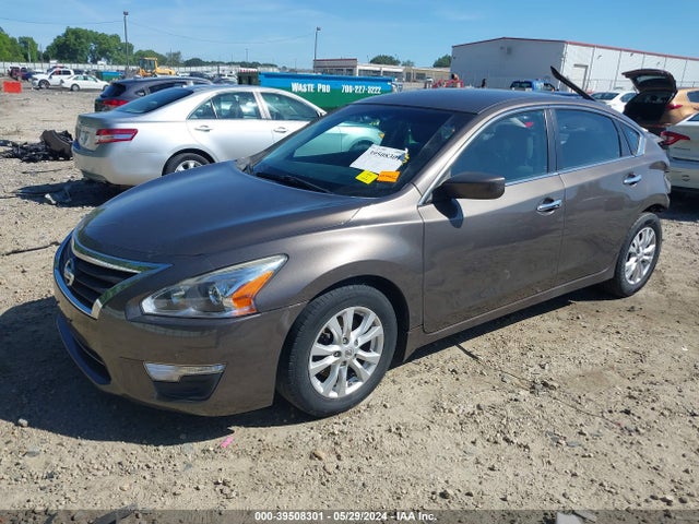 Nissan Altima 2.5 S 2014 1N4AL3APXEN332987 Image 2