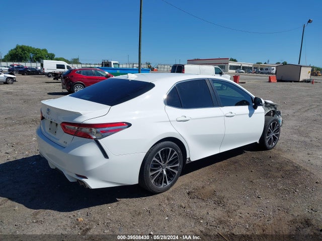 Toyota CAMRY SE 2019 4T1B11HK2KU792953 Image 4