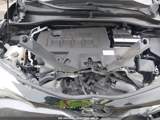 Toyota C-HR LE 2020 JTNKHMBX7L1091006 Image 10