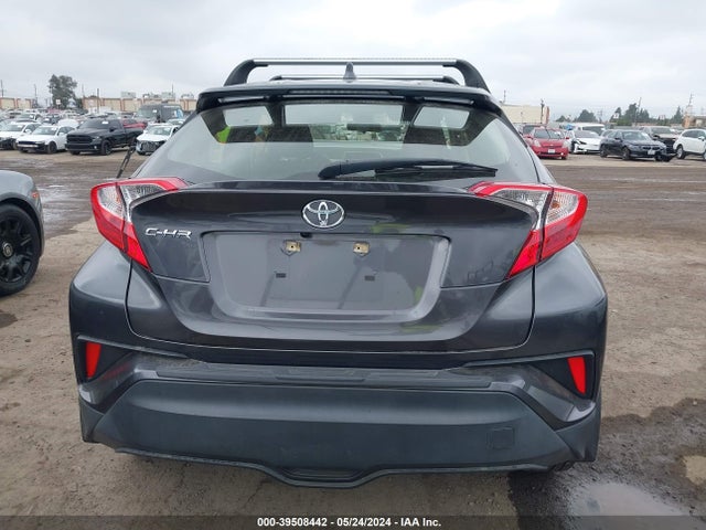 Toyota C-HR LE 2020 JTNKHMBX7L1091006 Image 16