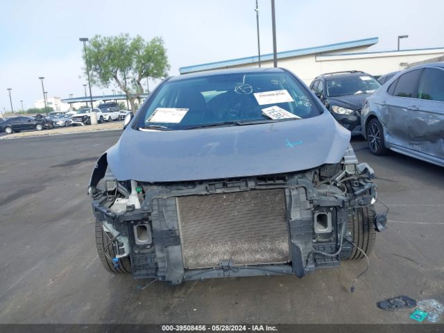 KMHD35LH2EU174512 Hyundai ELANTRA GT