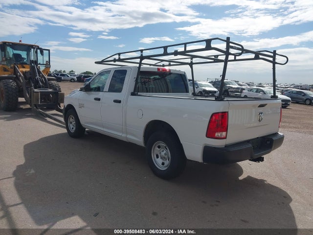 1C6RR6FG4NS245553 RAM 1500 Classic Tradesman Quad Cab 4x2 6'4 Box