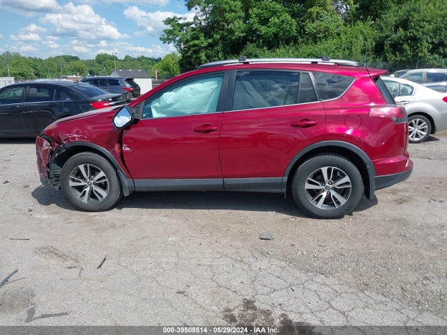 Toyota Rav4 Xle 2018 2T3RFREV0JW848777 Image 14
