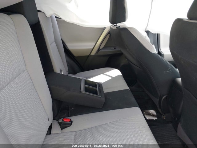 Toyota Rav4 Xle 2018 2T3RFREV0JW848777 Image 8