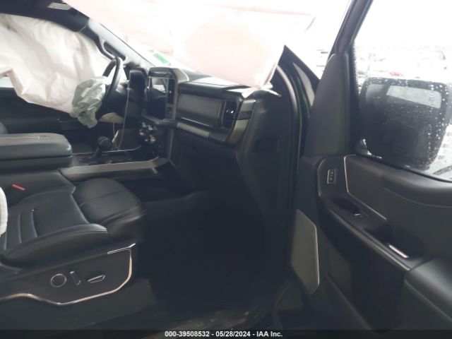 1FTFW1ED2NFB77101 Ford F-150 Platinum