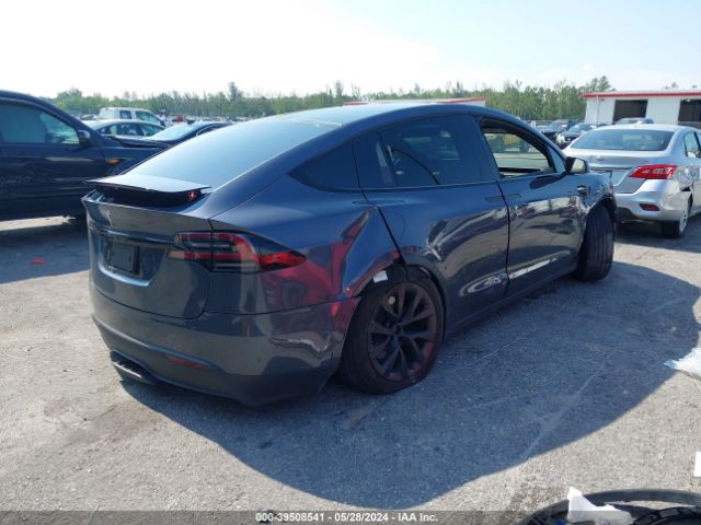 7SAXCDE5XPF370808 Tesla Model X Dual Motor All-wheel Drive/standard Range