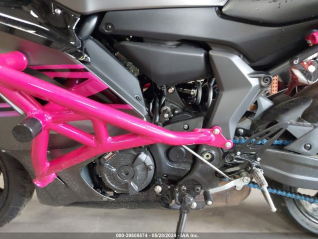 2024 YAMAHA YZFR7 JYARM38E4RA010224 Photo 8