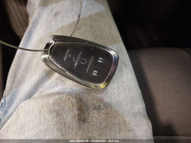 3GNAXJEV1KS609272 Chevrolet EQUINOX LT